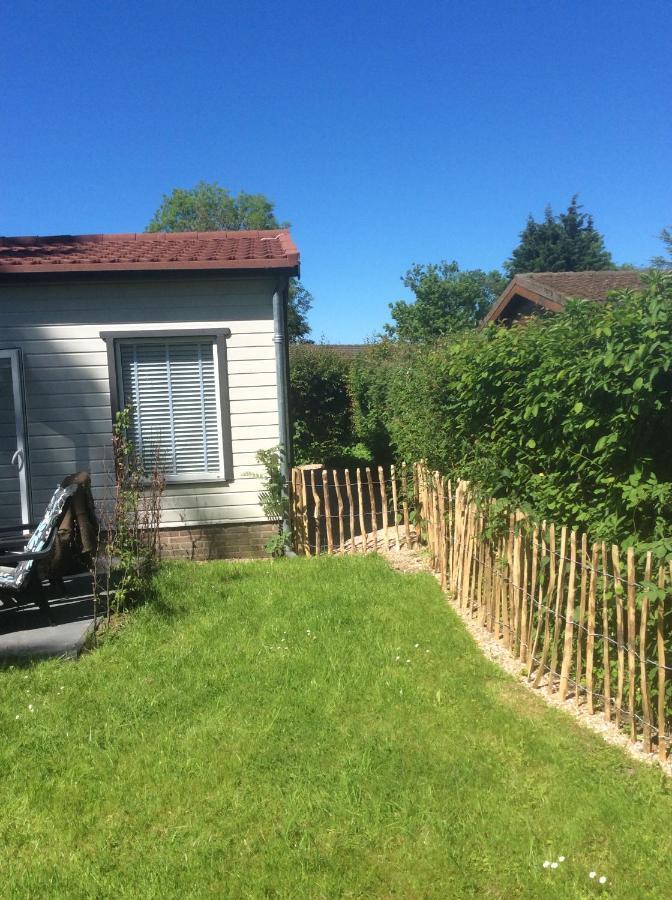 Klein Geluk Villa Warmenhuizen Exteriör bild